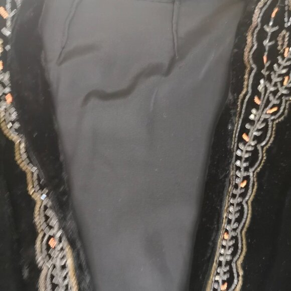 Vintage Victorian velvet Embroidered Statement sleeve jacket - Picture 5 of 9